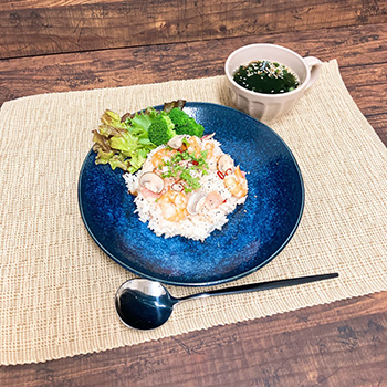 カレー風味ペペロンチーノごはん